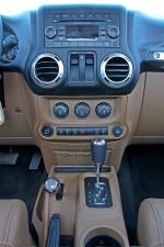 Jeep Wrangler 2012 года